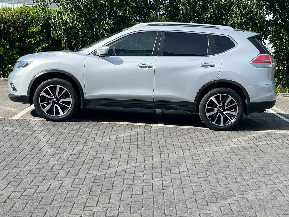2016 X-Trail, 7 Seats,high spec, Service History - Image 1