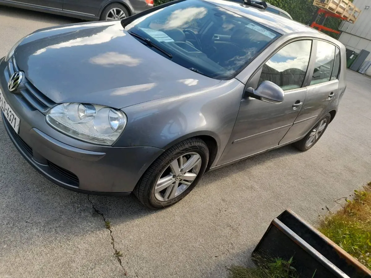 09 Volkswagen Golf - Image 2