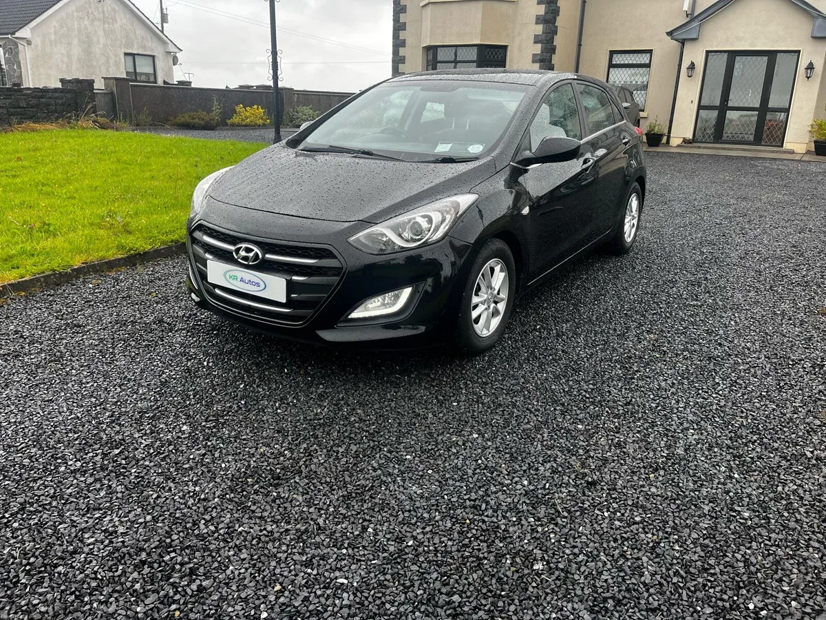 2015 Hyundai i30 1.6 diesel - Image 2