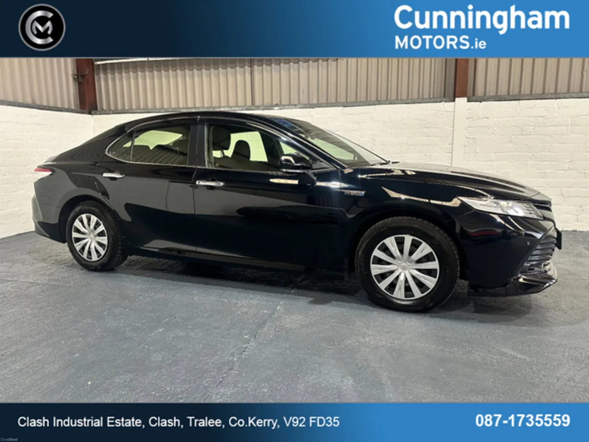 Toyota Camry Hybrid X Auto - Image 2