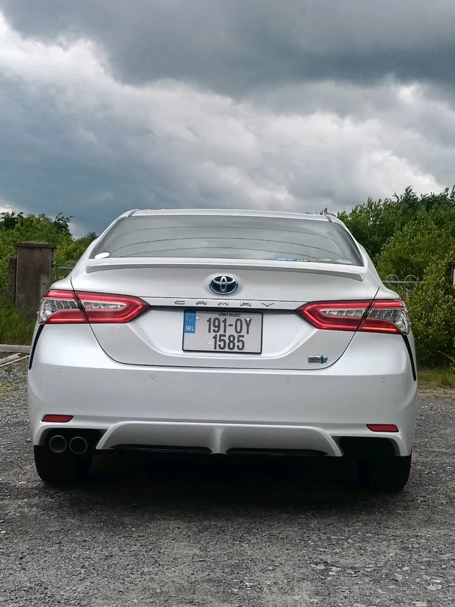 Toyota Camry 2019 - Image 4