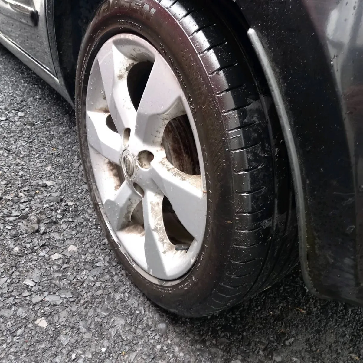 Car - Image 2