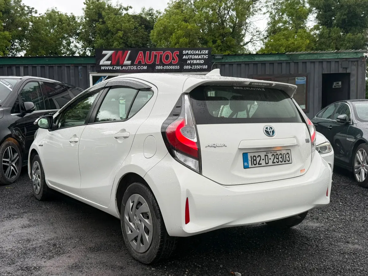182 Toyota Aqua Hybrid - Image 6