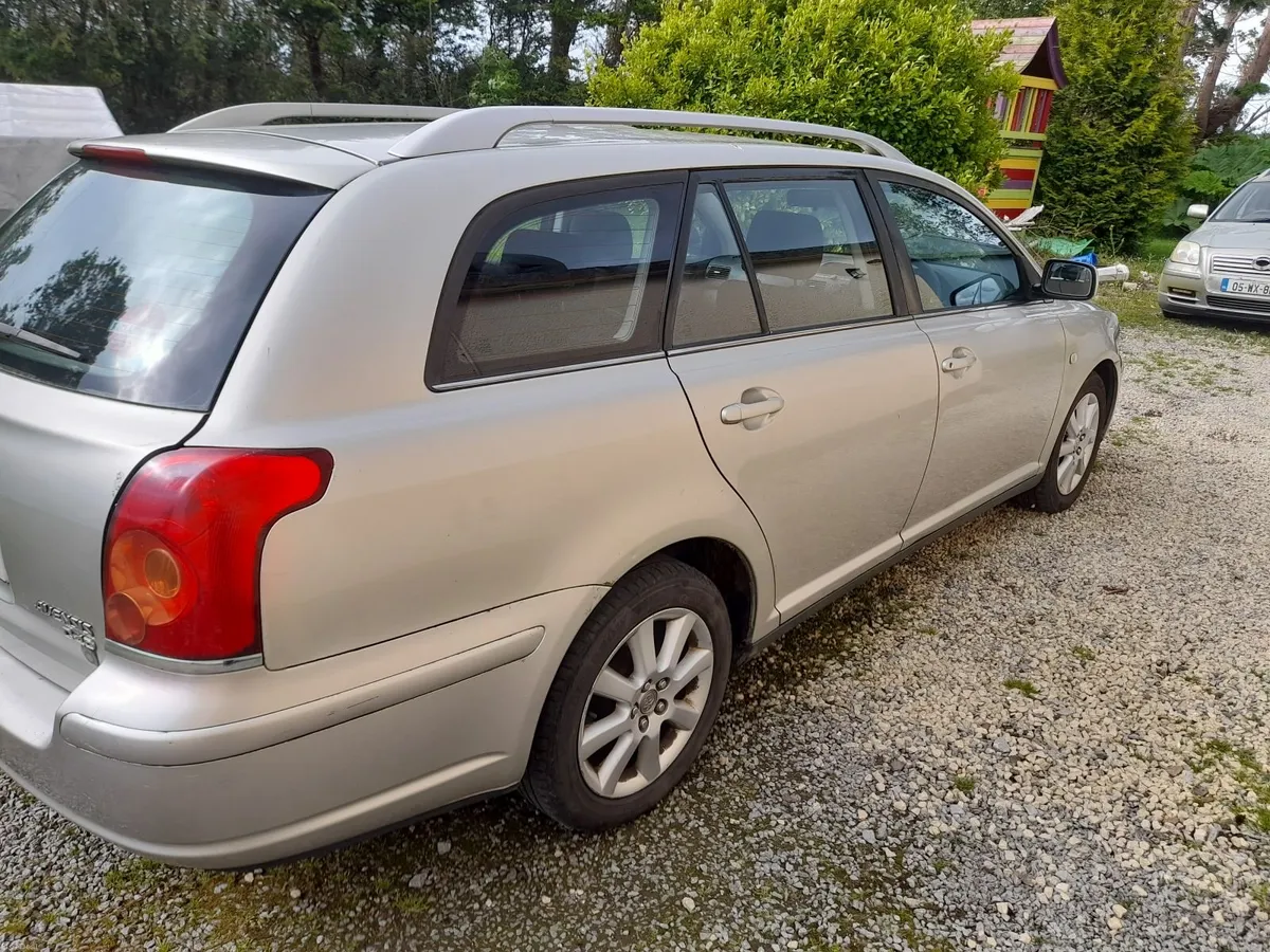 Toyota Avensis 2006 - Image 1