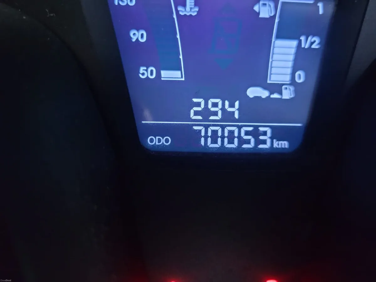 Spotless Hyundai ix20 Deluxe 2019 - Image 4