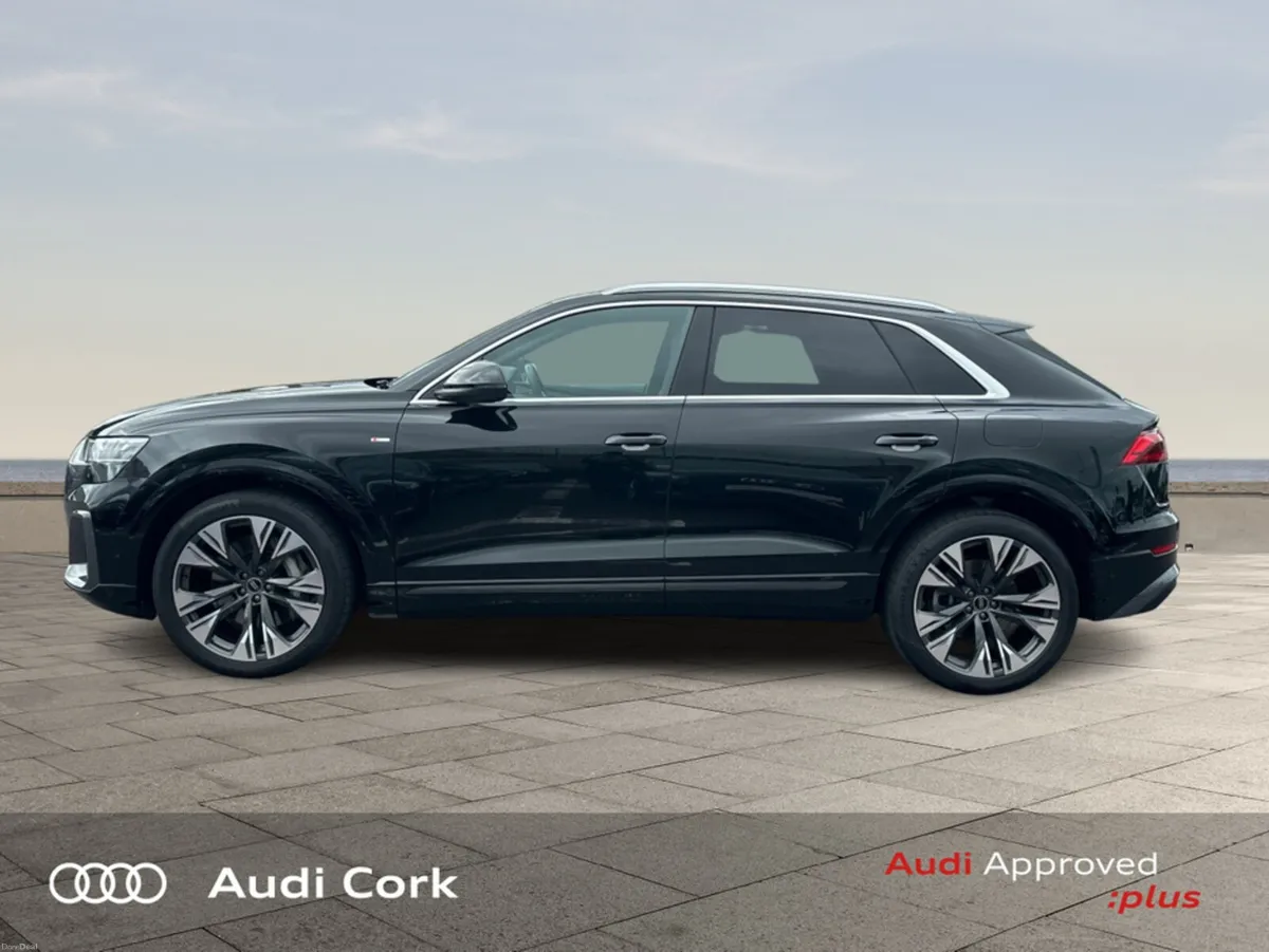 Audi Q8 3.0 55TFSI E 294BHP QUATTRO S-LINE WITH SU - Image 4