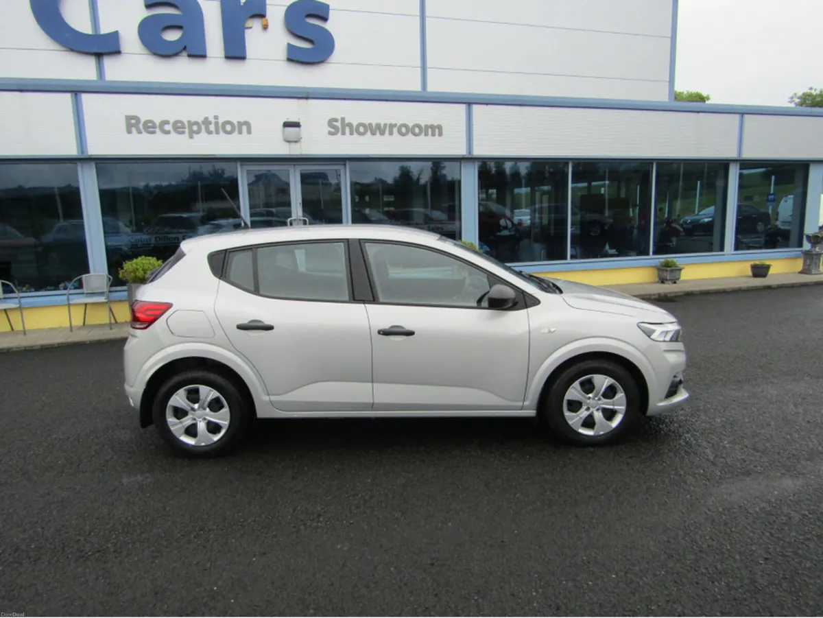 Dacia Sandero ESSENTIAL SCE 65 NBI 5 - Image 3