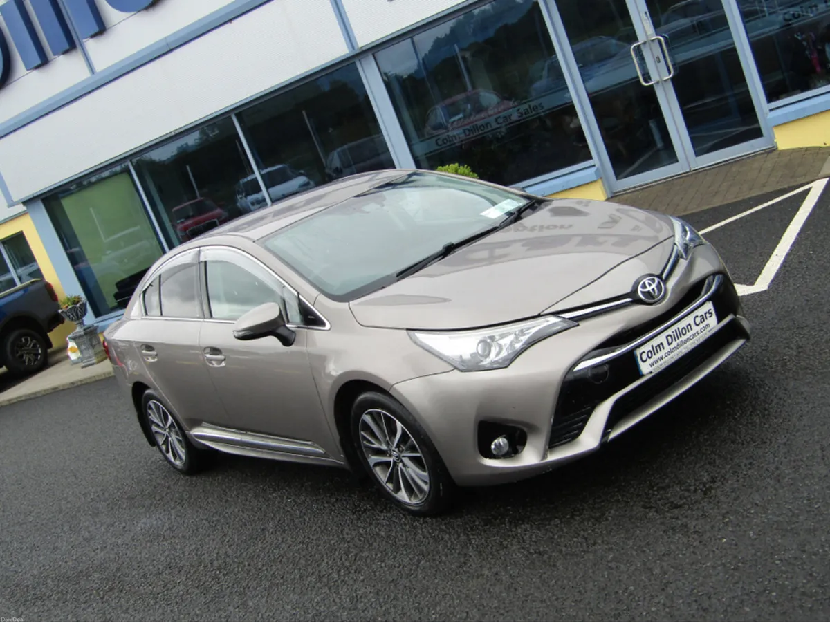 Toyota Avensis 1.6 D SOL 4DR - Image 2