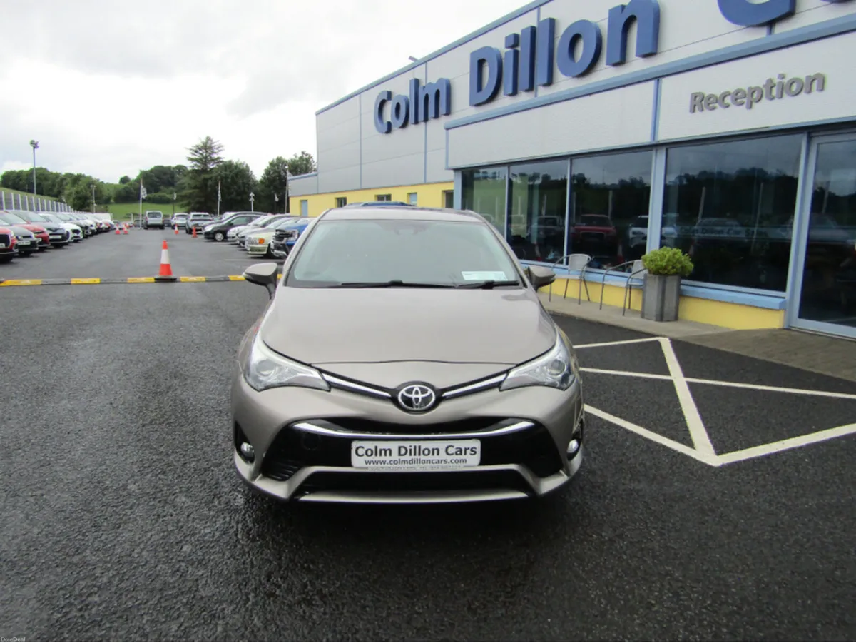 Toyota Avensis 1.6 D SOL 4DR - Image 4