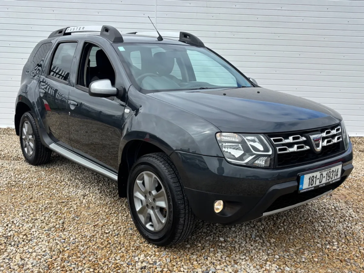 Dacia Duster SIGNATURE 1.5 DCI 110 4 4DR - Image 2