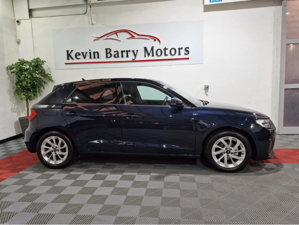 Audi A1 SPORTBACK 25TFSi ADVANCE AUTOMATIC **HIGH - Image 4