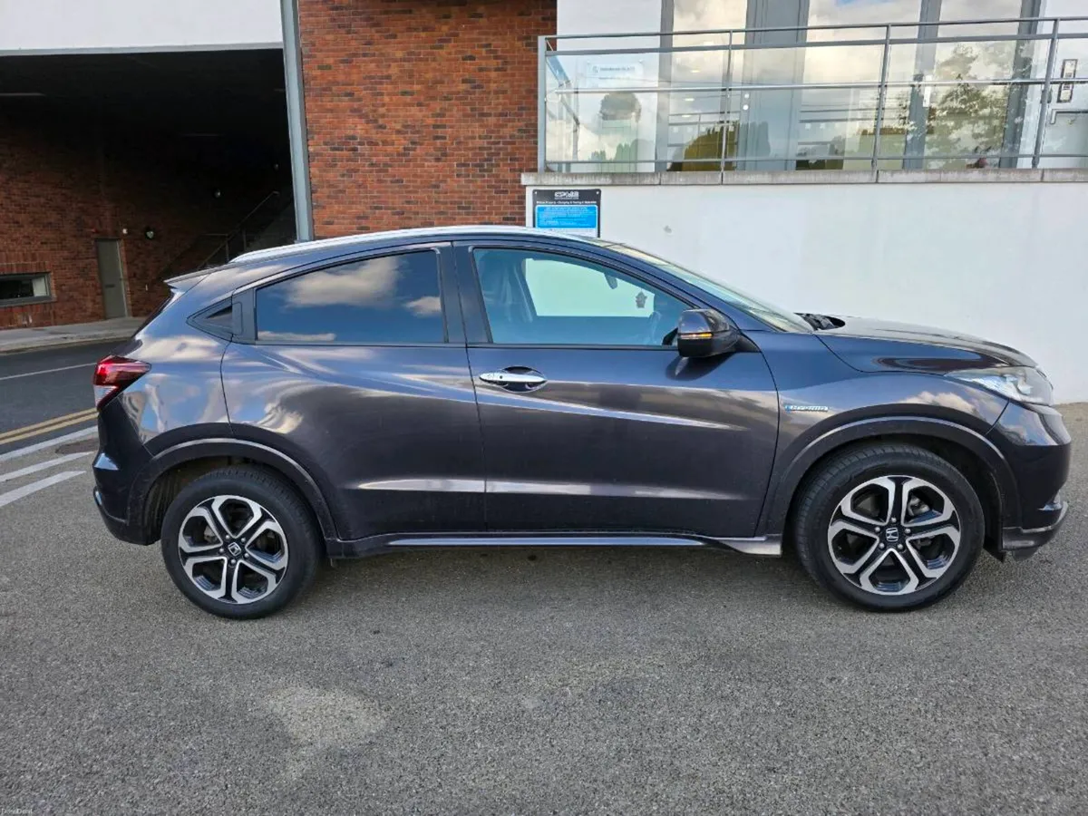 Honda Vezel 2015 - Image 3