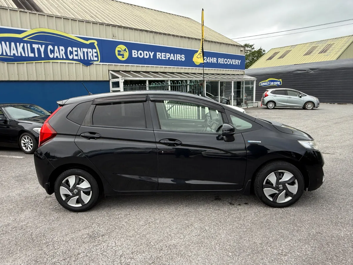 151 Honda Fit Self Charging Hybrid - Image 5