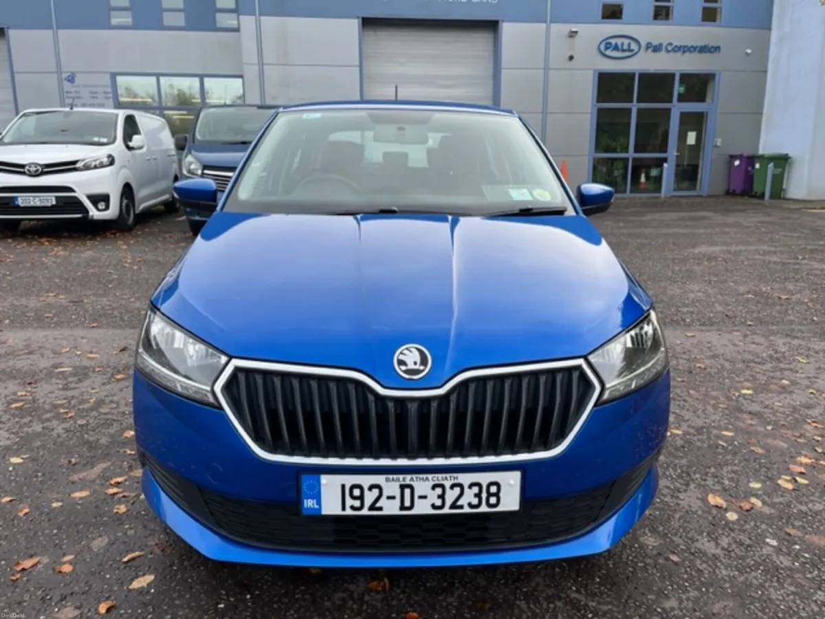 SKODA FABIA 1.0 PETROL - Image 2