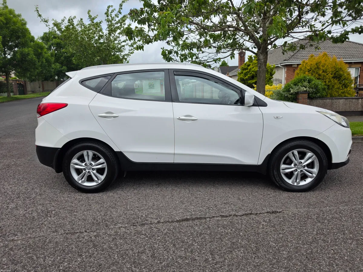 Hyundai ix35 2013 ( NCT and TAX )) - Image 3