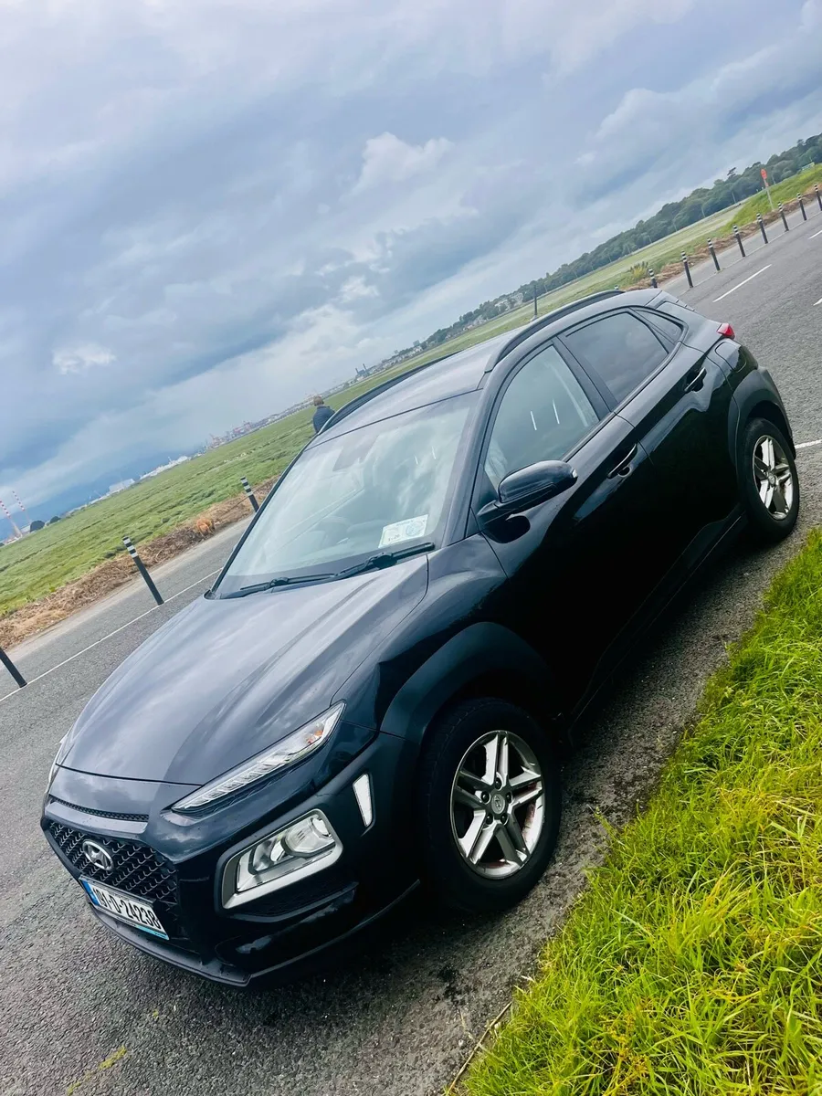 2019 Hyundai Kona under 100k kilometres - Image 4
