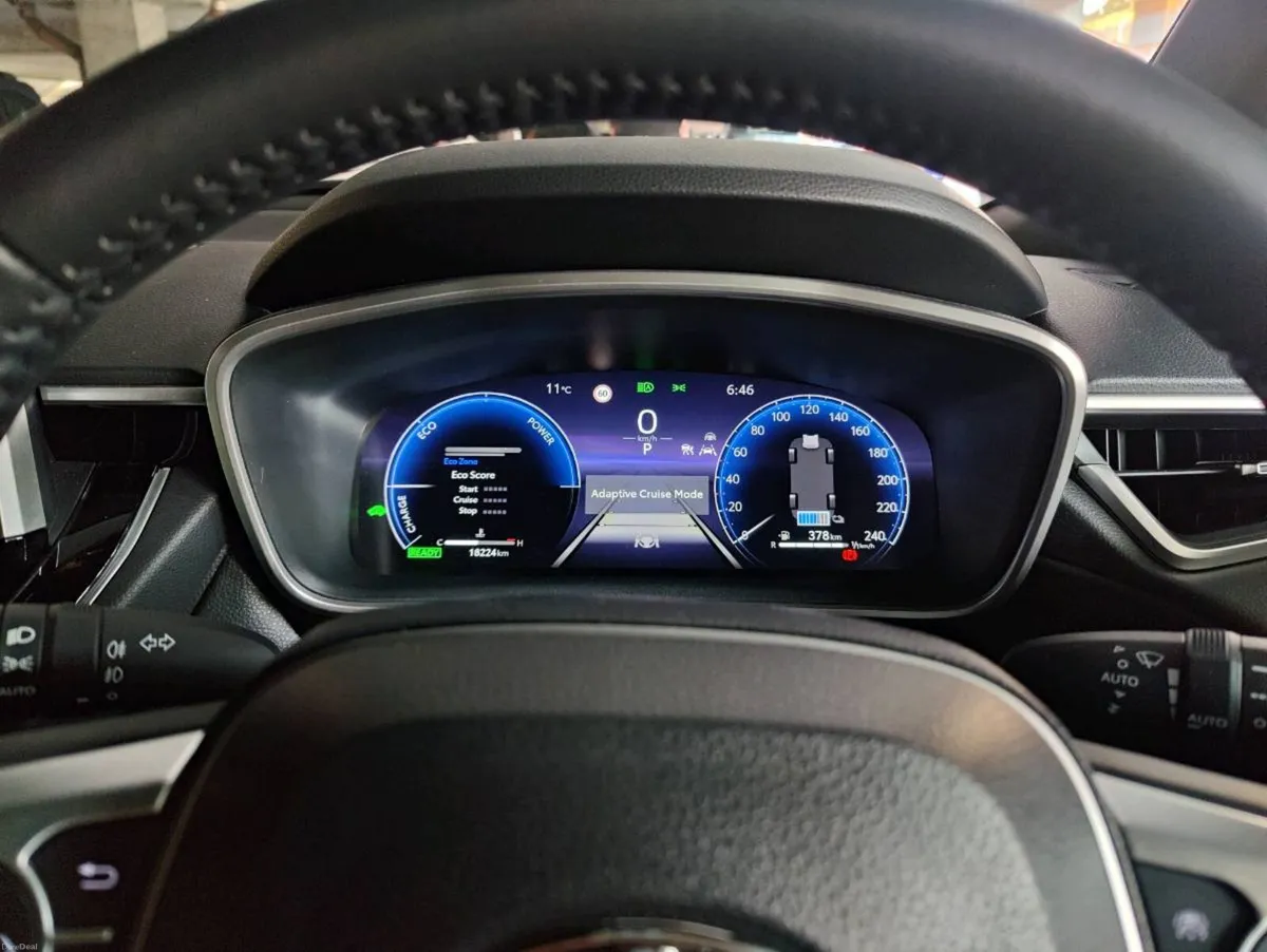 Toyota Corolla 2023 - Image 3