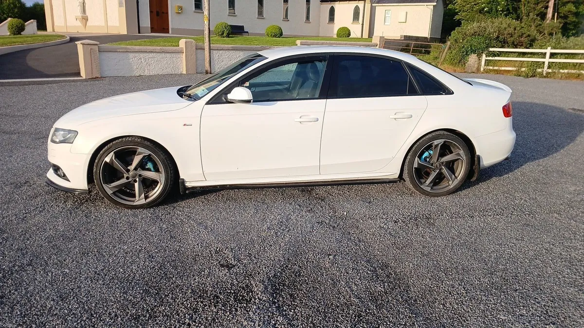 2011 Audi A4 2.0 TDI manual S Line 143PS  nct - Image 2