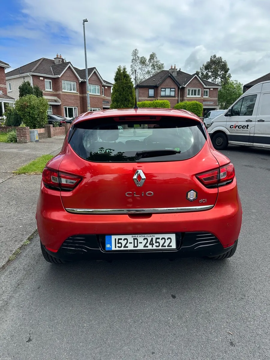 Renault Clio Automatic - Image 5