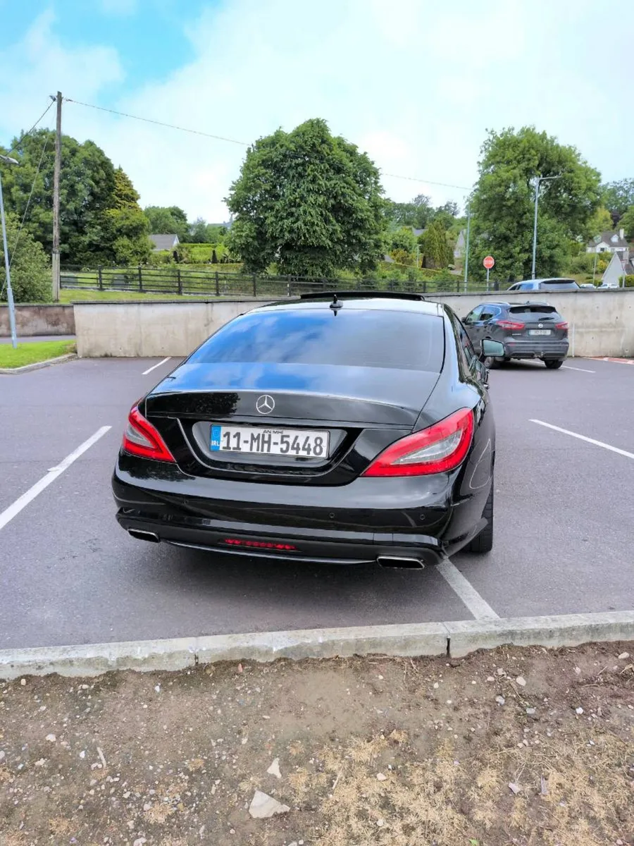 Mercedes CLS350 2011 - High Spec/Low mileage - Image 4