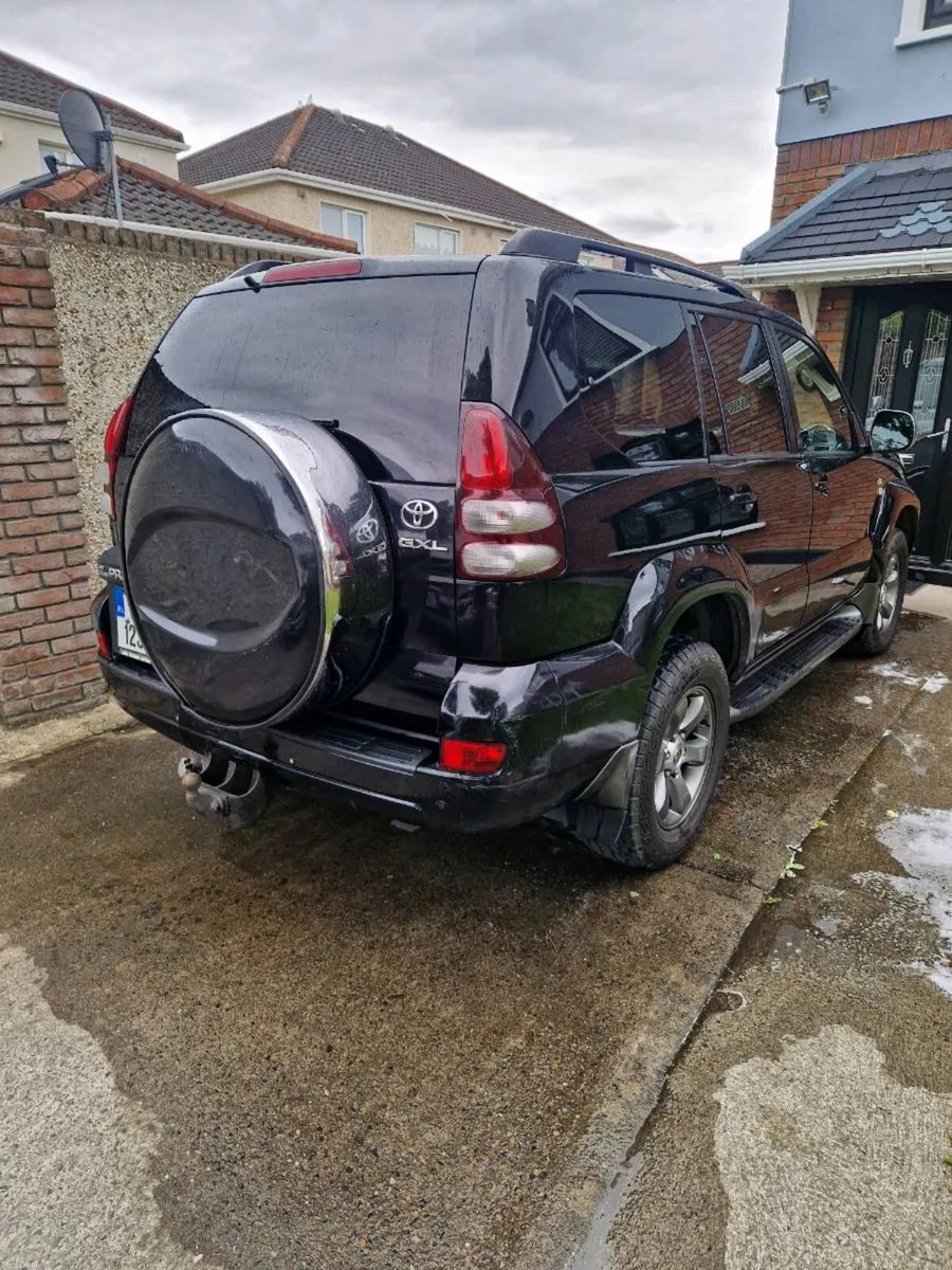Toyota Prado Crewcab - Image 4