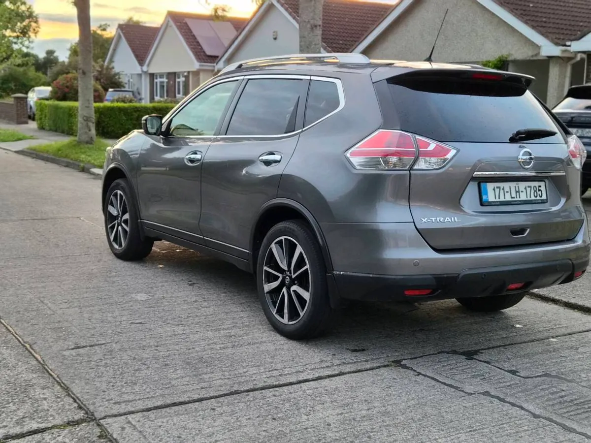 171 Nissan X Trail 7 seats - Image 4
