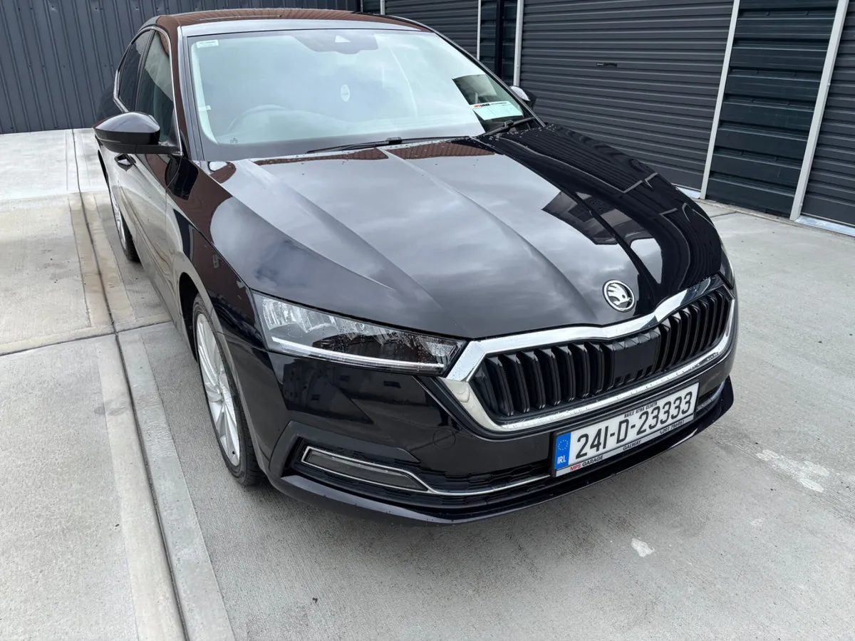 2024 Skoda Octavia Style 1.0 TSI MHEV 110 HP DSG - Image 4