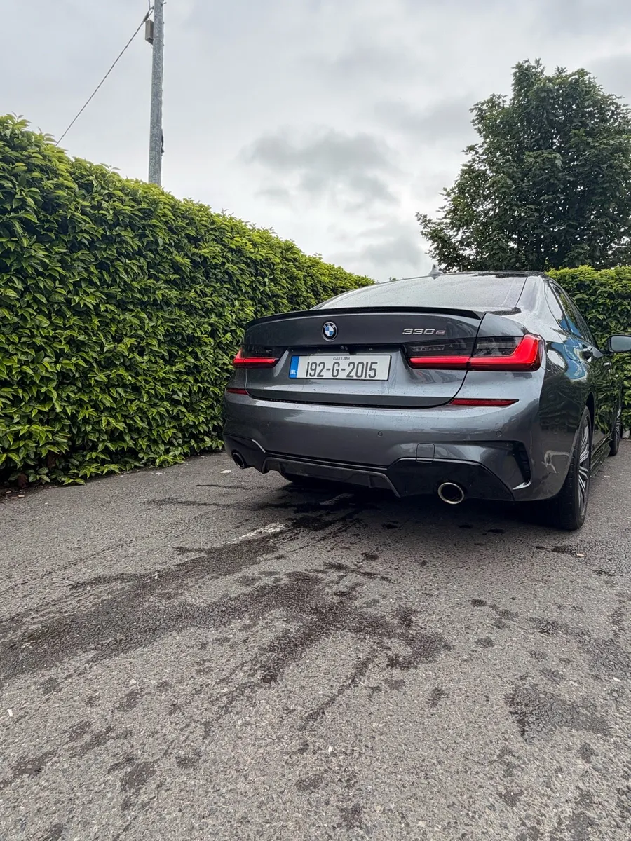 BMW 330e 192 - Image 5
