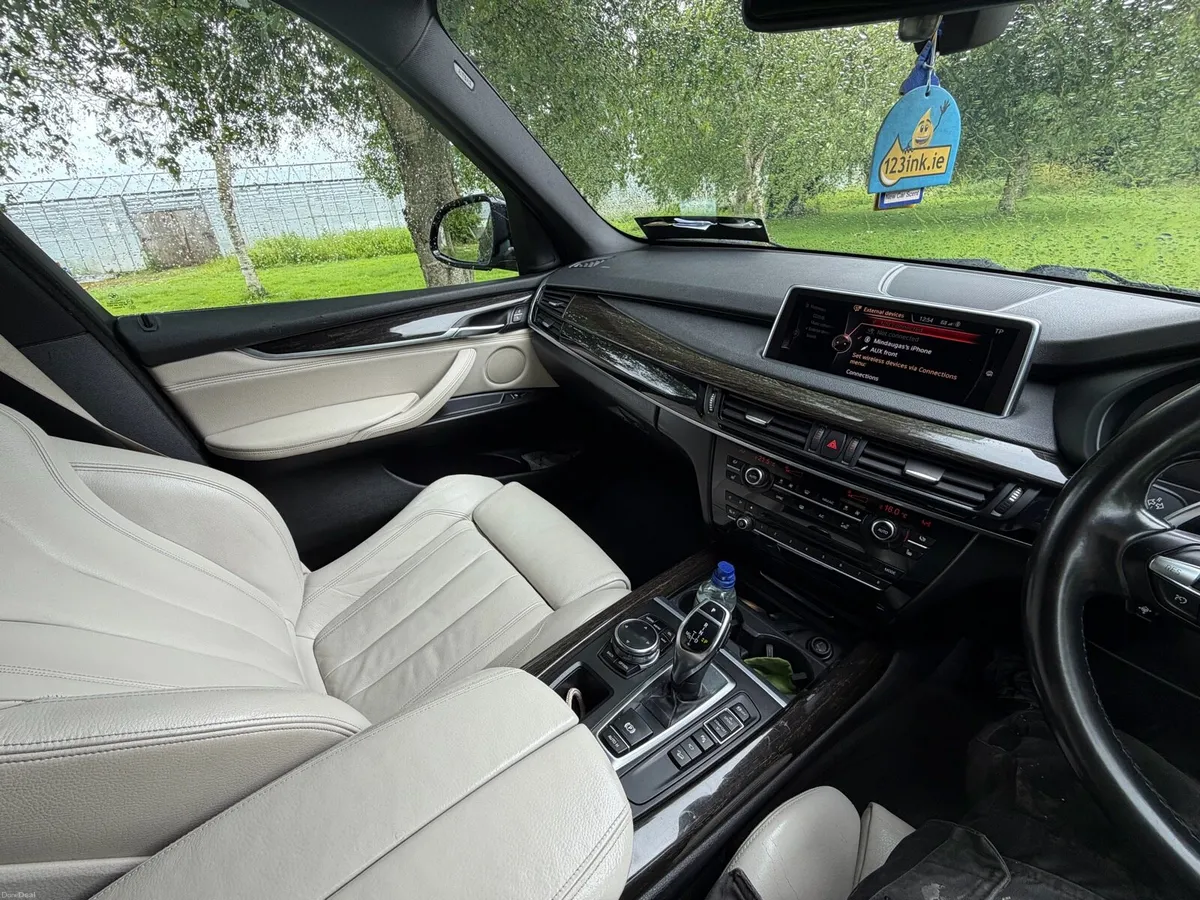 Bmw x5 F15 m sport 7seat - Image 4