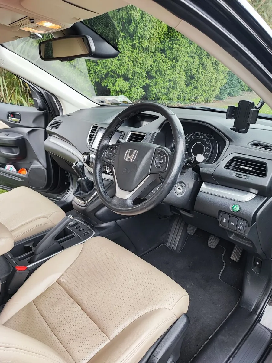 Honda CR-V 2018 - Image 3