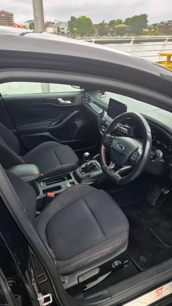Ford Focus 2019 - Image 4