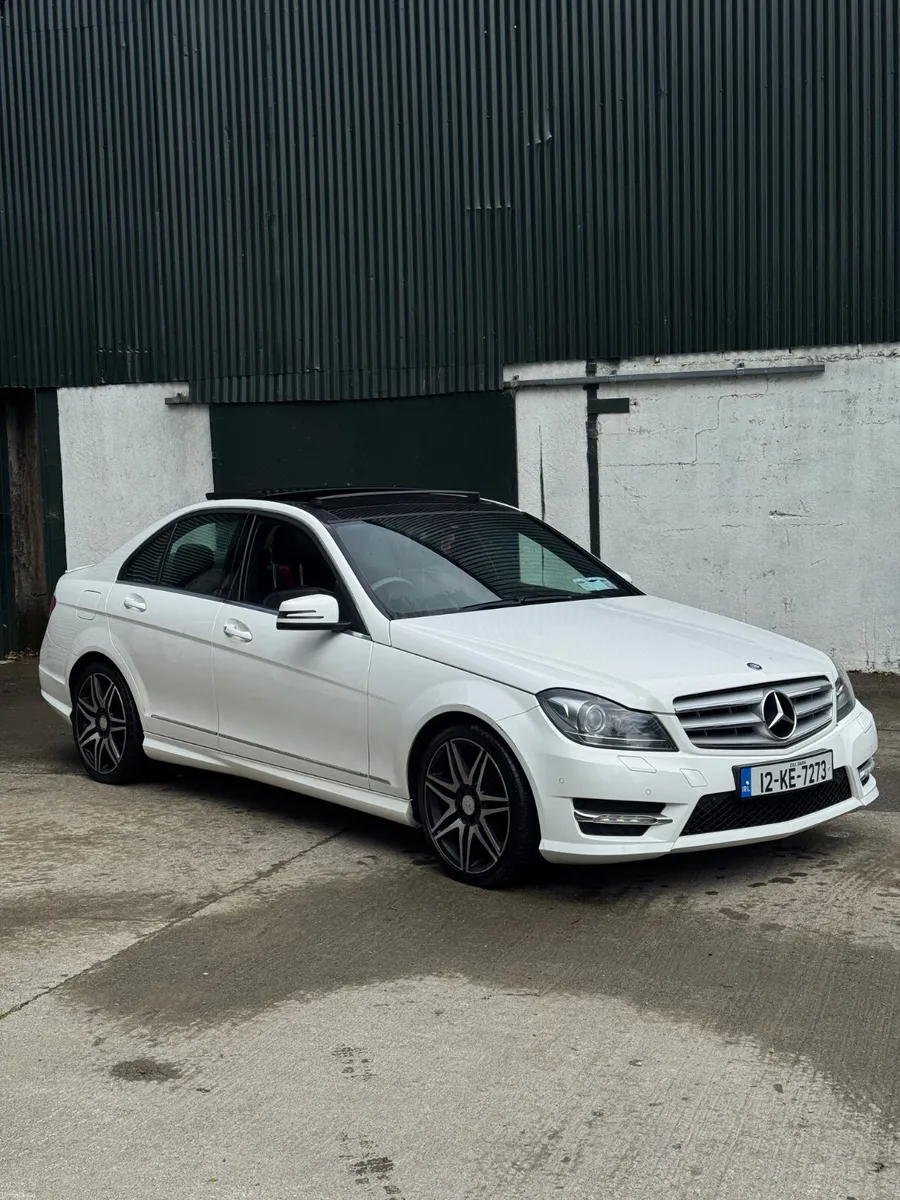 Mercedes-Benz C-Class 2012 AMG Premium Plus - Image 2