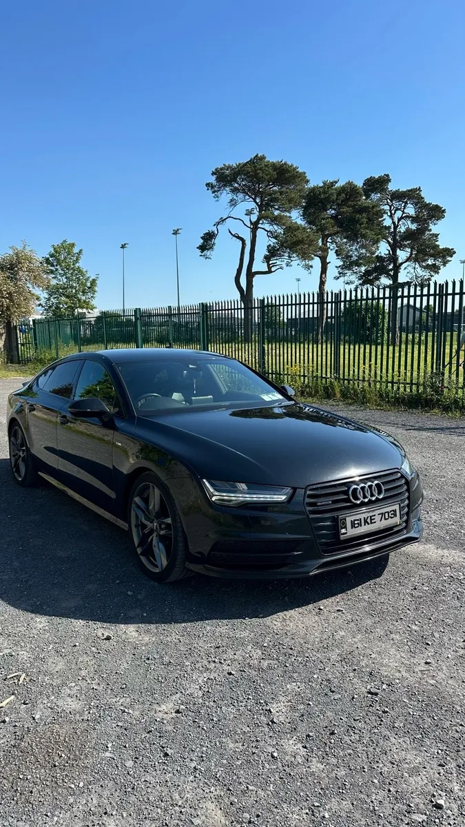 Audi A7 3.0l QUATTRO 272HP S-Line BLACK EDITION - Image 1