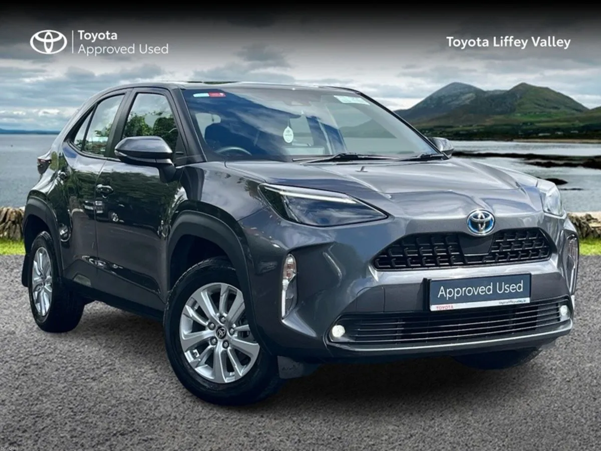 Toyota Yaris Cross YARIS CROSS LUNA - Image 1