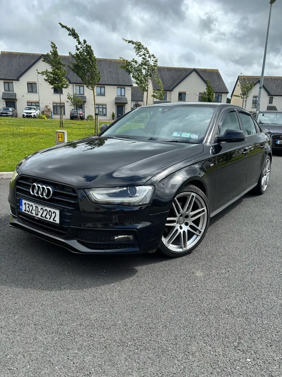 Audi A4 S-line Black Edition 2013 - Image 1