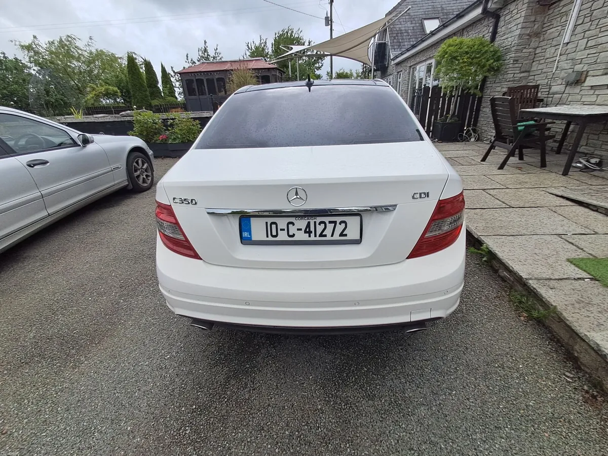 Mercedes-Benz C-Class 2010  C 350 - Image 3