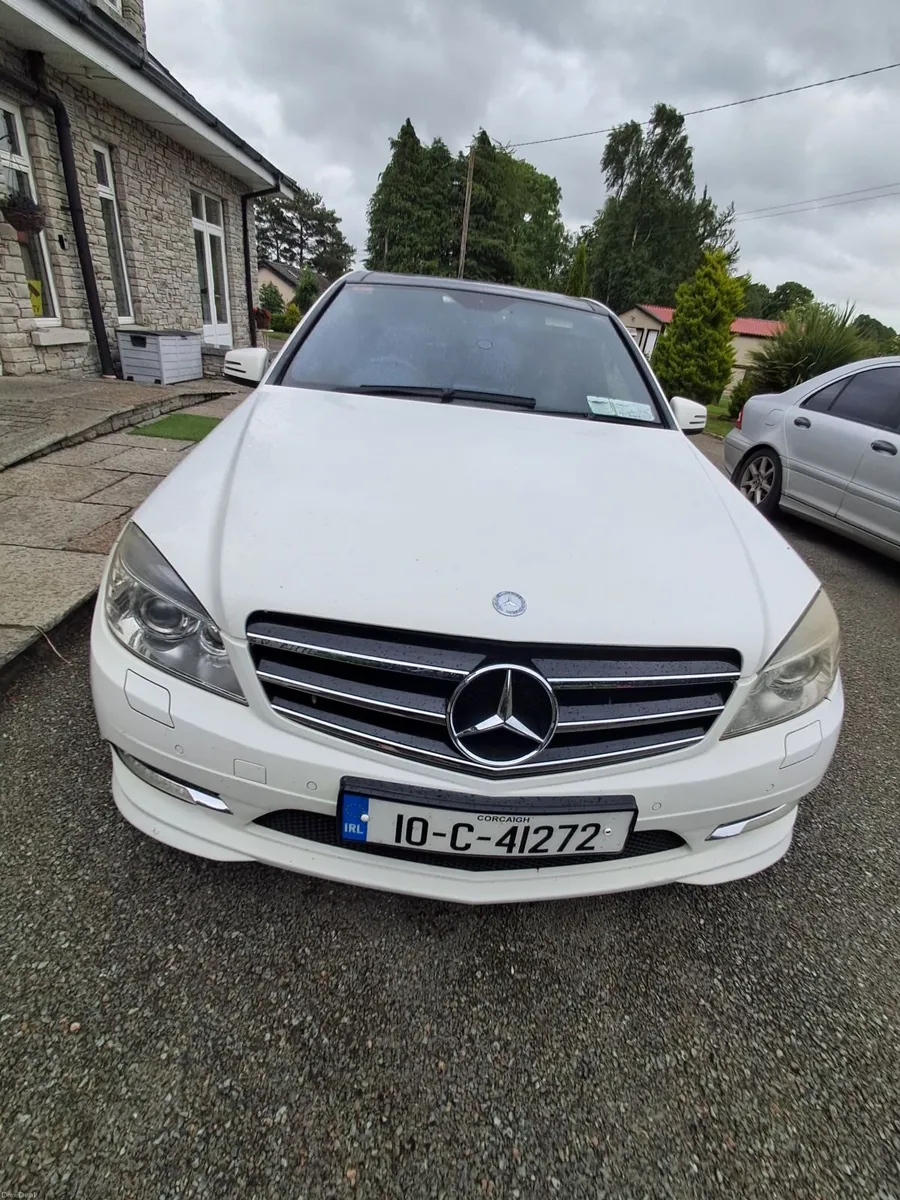 Mercedes-Benz C-Class 2010  C 350 - Image 1