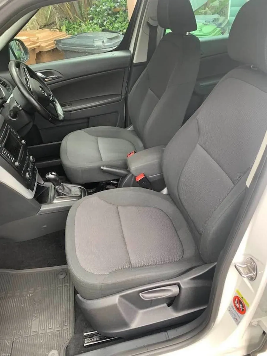 2014 SKODA YETI OUTDOOR SE TDI CR 4X4 DSG - Image 4