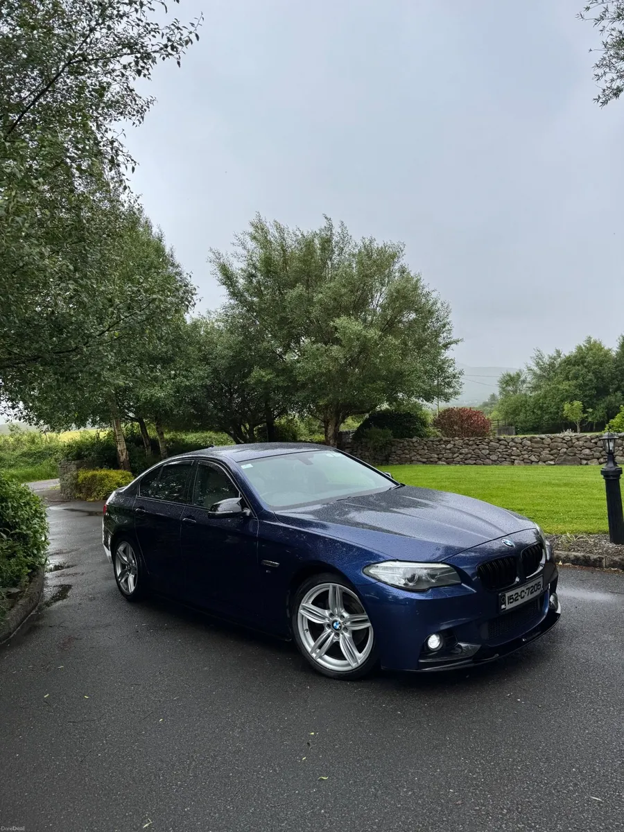BMW 5-Series 2015 - Image 2