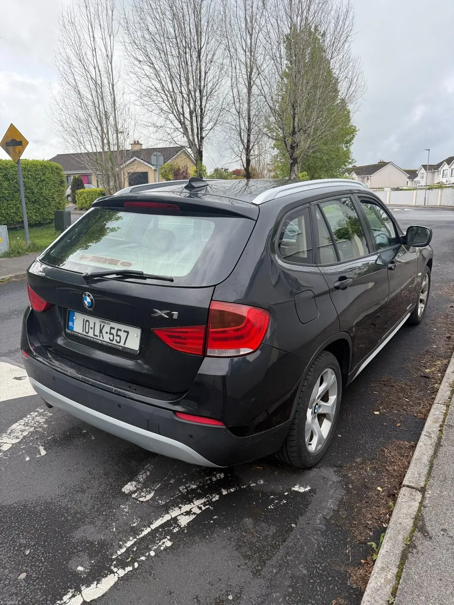 Bmw x1 - Image 1