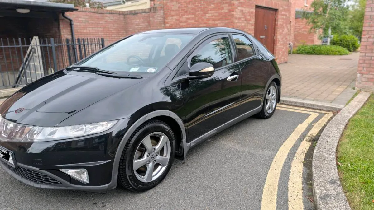 Honda Civic - Image 2