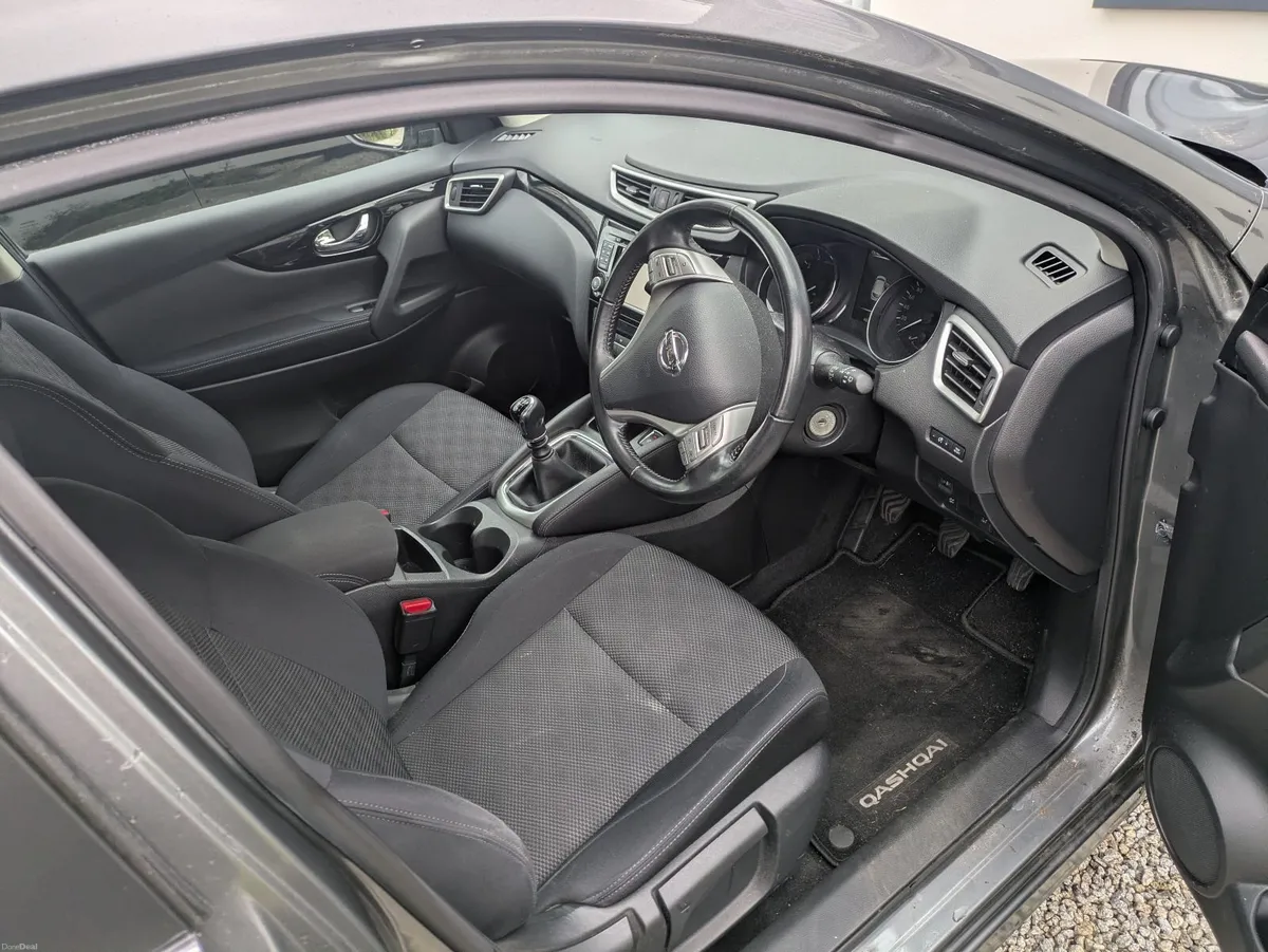 Nissan Qashqai 2017 - Image 2