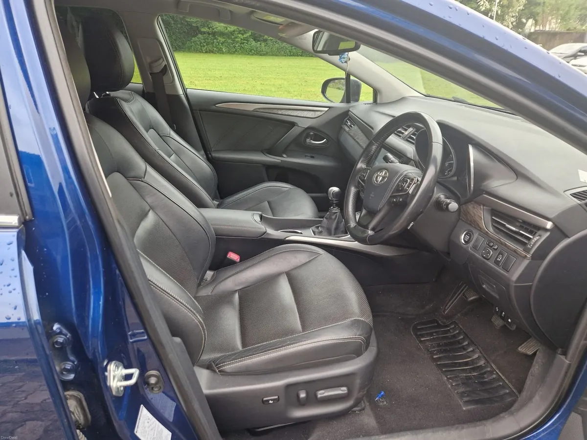 Toyota Avensis 2016 - Image 3