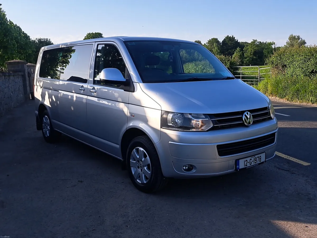 Volkswagen Caravelle 140BHP DSG LWB 9-5 6D 8S 6DR - Image 2