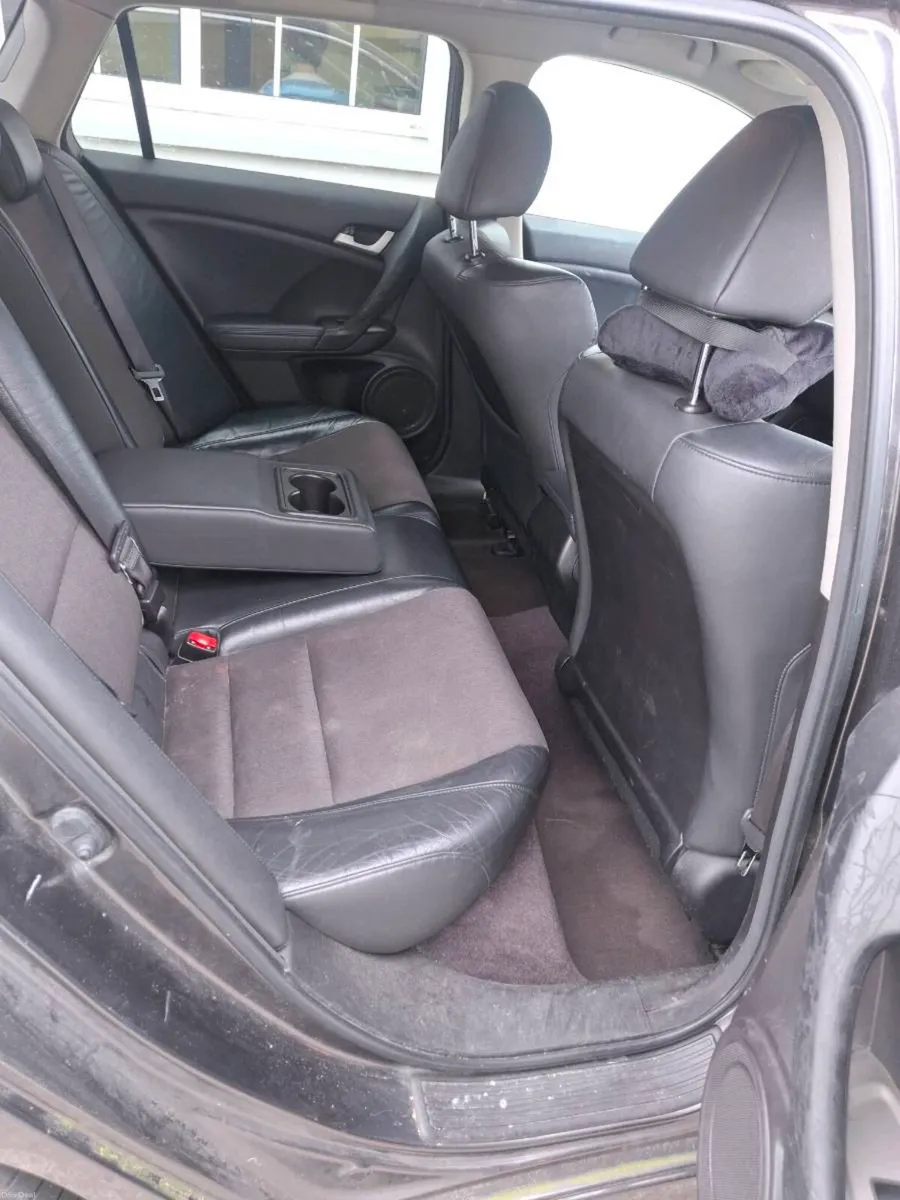 Honda accord 2011 2.2 dsl - Image 4