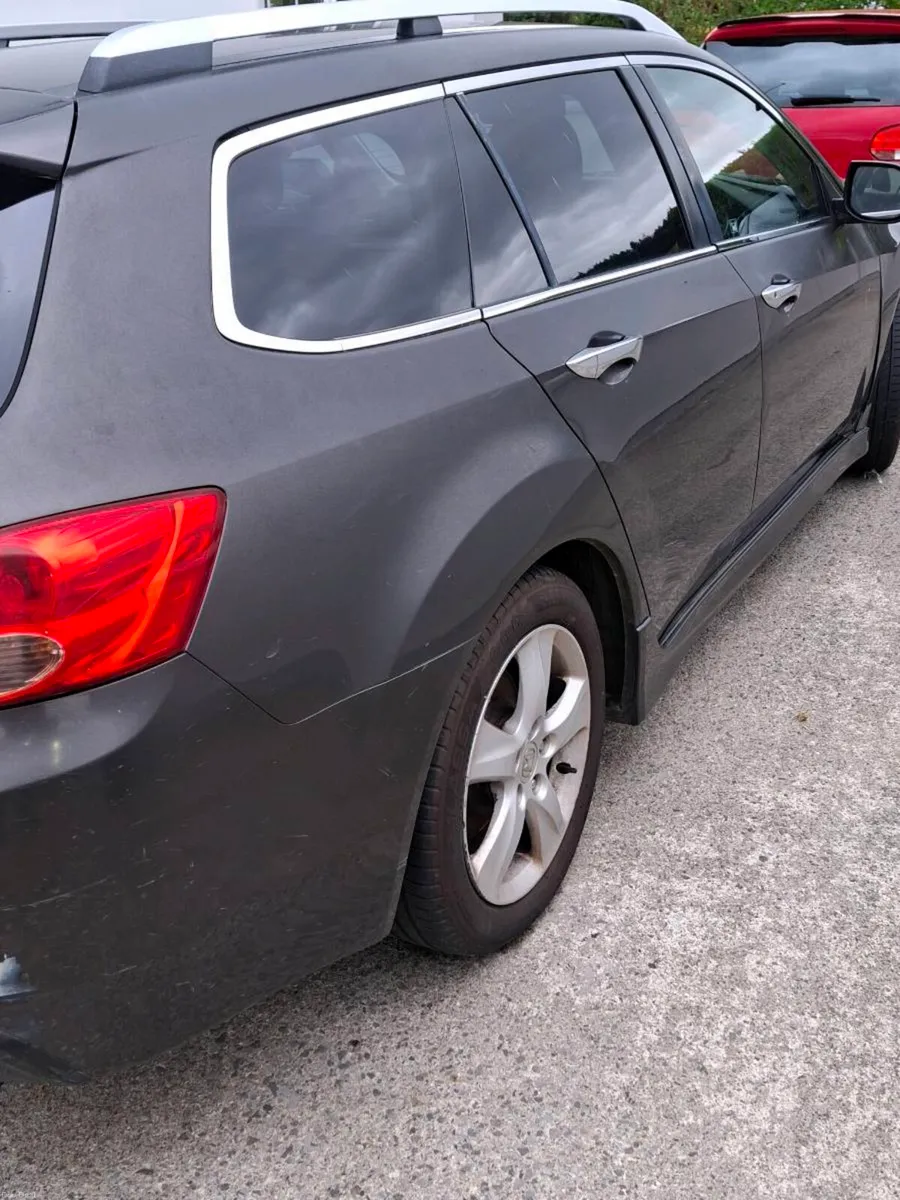Honda accord 2011 2.2 dsl - Image 6