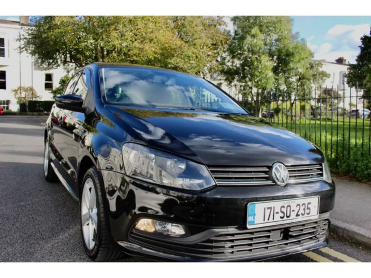 Volkswagen Polo FUN 1.0 60HP , sunroof alloys FSH, - Image 2