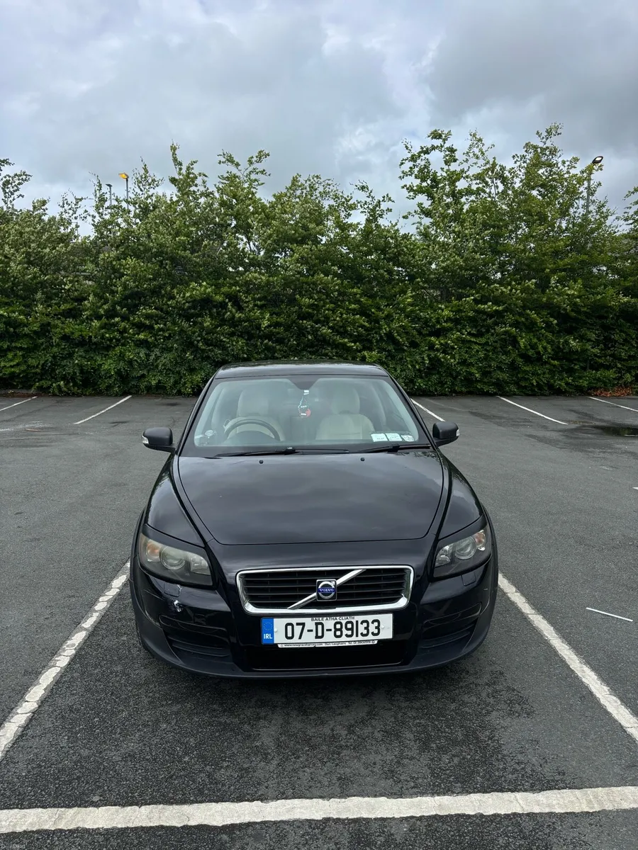Volvo C30 - Image 1