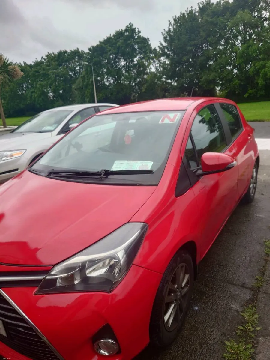 Toyota Yaris Luna Red 2016 - Image 3