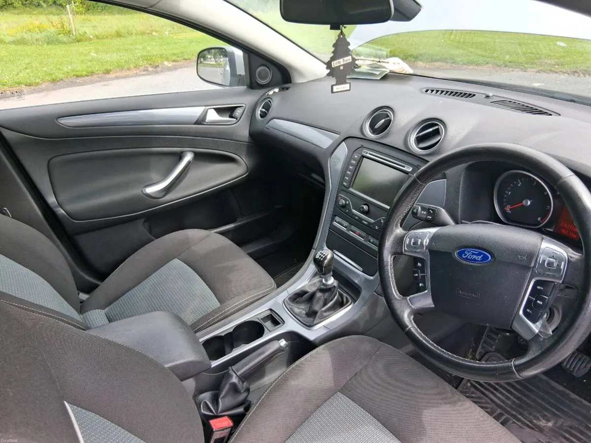 Ford Mondeo 2014 1.6 Diesel NCT 5/27 €3,450 - Image 4